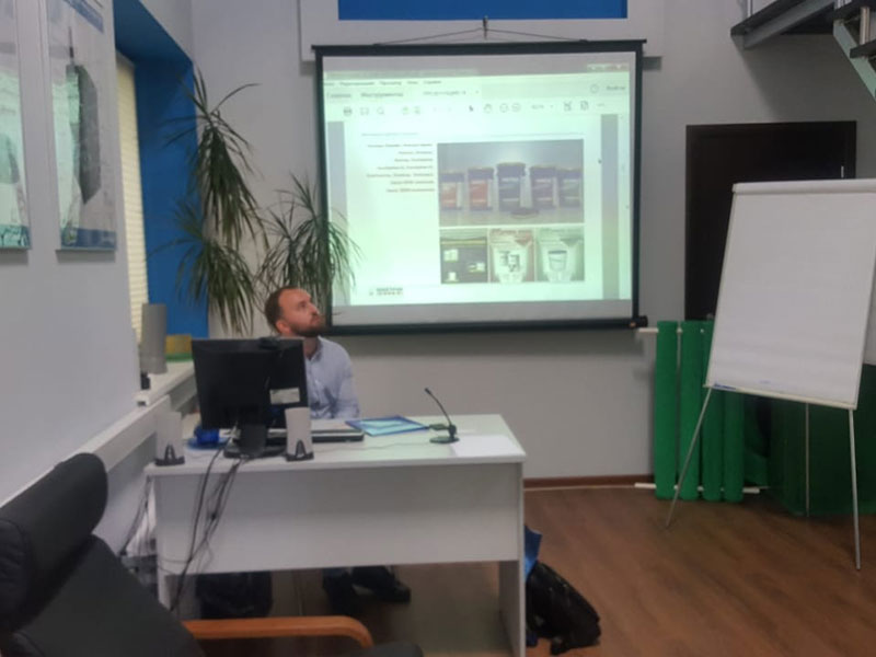 Учимся сами и обучаем наших партнеров.